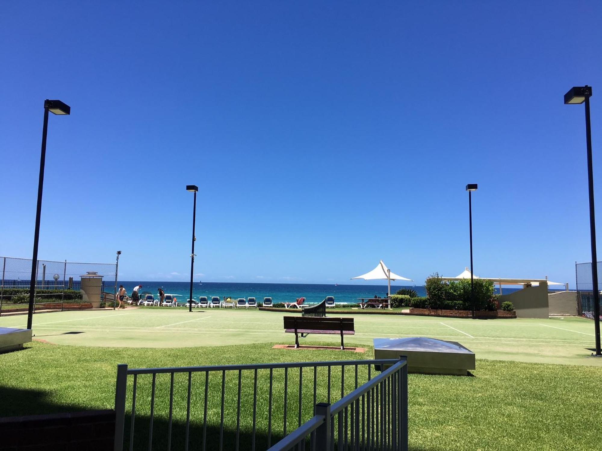 Breakers North Absolute Beachfront Apartments - Official Gold Coast Buitenkant foto
